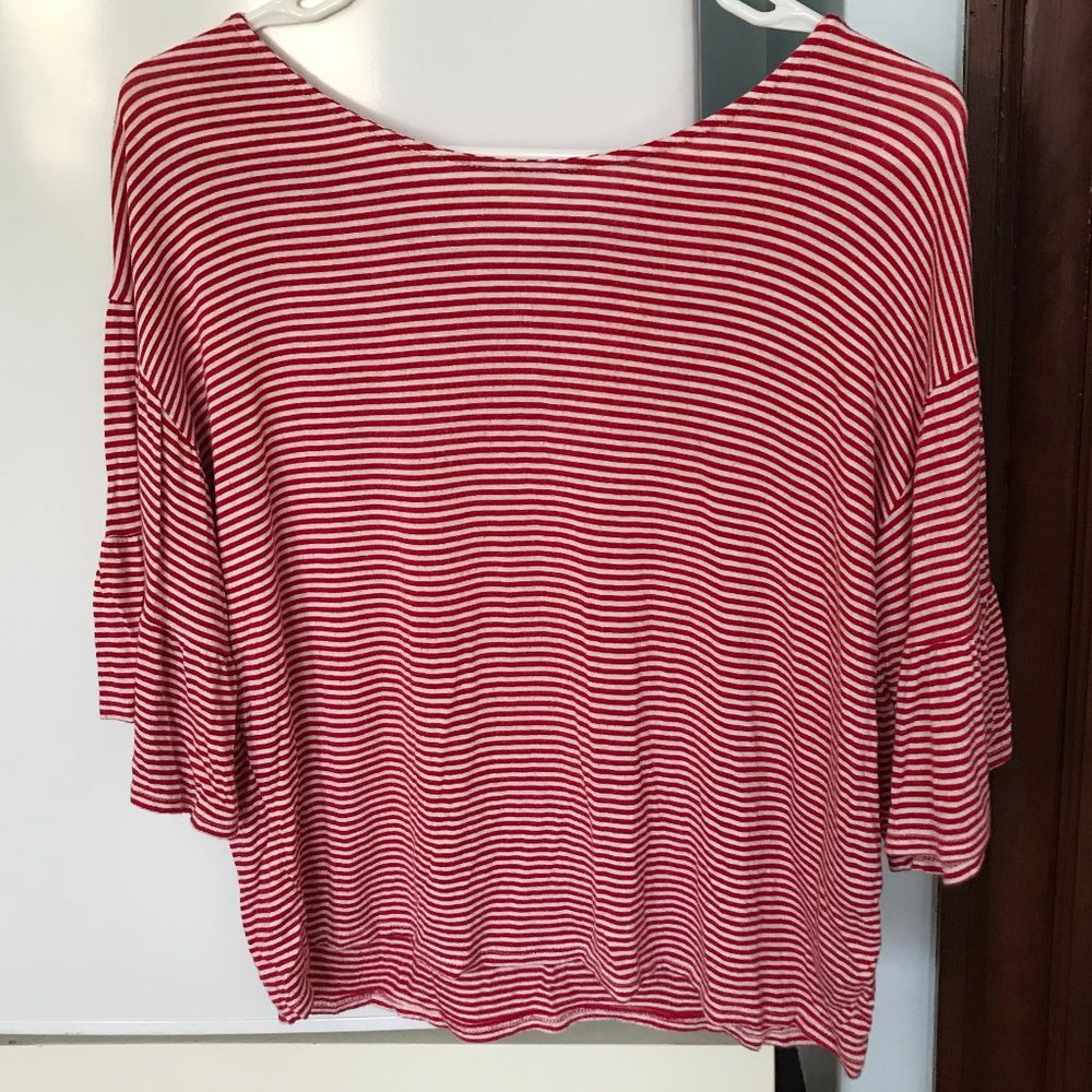 FOREVER21 VINE AND LOVE LOOSE FIT blouse